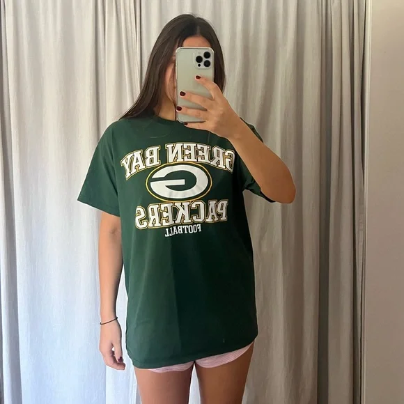 Green Bay Packers T-Shirt - Picture 2 of 5